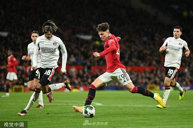 她可能需要 她可能需要